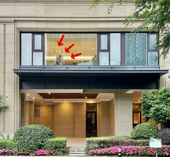 层的2楼不好住也卖不掉沦为不动产咋办EVO视讯真人有一种痛苦叫买了架空(图4)